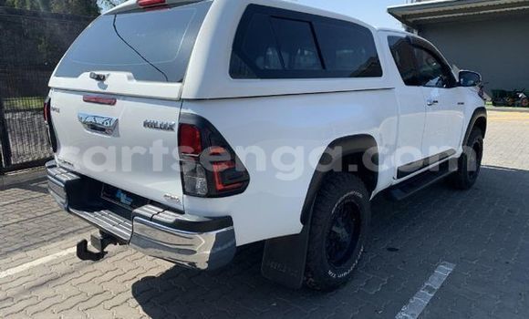 Acheter Occasion Voiture Toyota Hilux Blanc à Ezulwini, Hhohho Acheter Occasion Voiture Toyota Hilux Blanc à Ezulwini, Hhohho