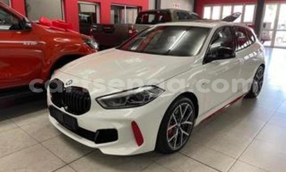 Nunua Ilio tumika BMW 1-Series White Gari ndani ya Big Bend nchini Lubombo Nunua Ilio tumika BMW 1-Series White Gari ndani ya Big Bend nchini Lubombo