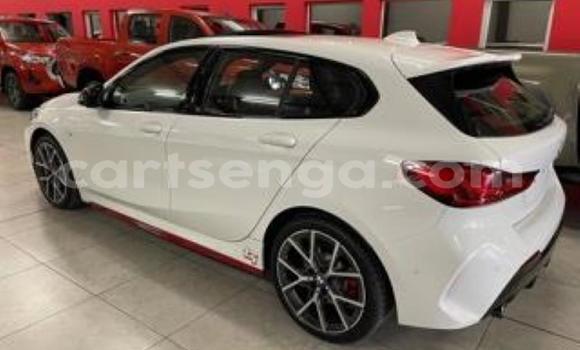 Nunua Ilio tumika BMW 1-Series White Gari ndani ya Big Bend nchini Lubombo Nunua Ilio tumika BMW 1-Series White Gari ndani ya Big Bend nchini Lubombo