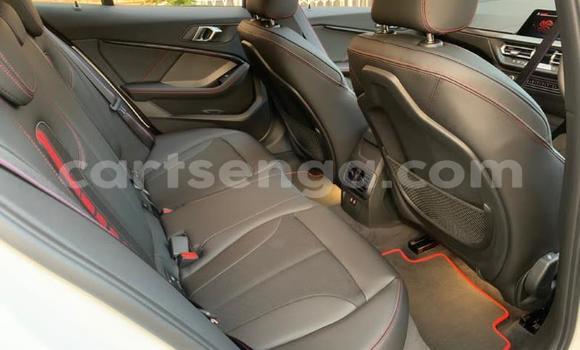 Nunua Ilio tumika BMW 1-Series White Gari ndani ya Big Bend nchini Lubombo Nunua Ilio tumika BMW 1-Series White Gari ndani ya Big Bend nchini Lubombo