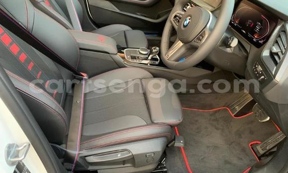 Nunua Ilio tumika BMW 1-Series White Gari ndani ya Big Bend nchini Lubombo Nunua Ilio tumika BMW 1-Series White Gari ndani ya Big Bend nchini Lubombo