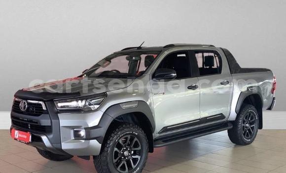 Buy Used Toyota Hilux Silver Car in Ezulwini in Hhohho Buy Used Toyota Hilux Silver Car in Ezulwini in Hhohho