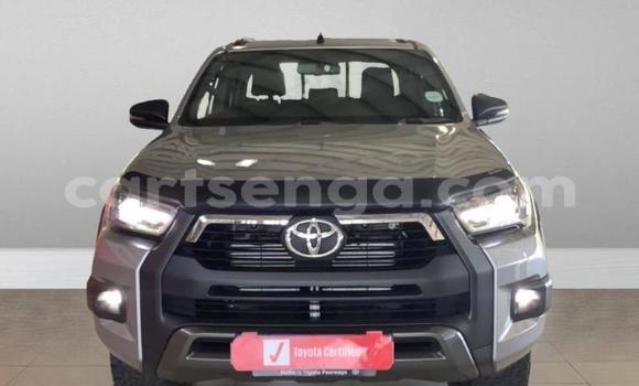 Buy Used Toyota Hilux Silver Car in Ezulwini in Hhohho Buy Used Toyota Hilux Silver Car in Ezulwini in Hhohho