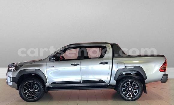 Buy Used Toyota Hilux Silver Car in Ezulwini in Hhohho Buy Used Toyota Hilux Silver Car in Ezulwini in Hhohho