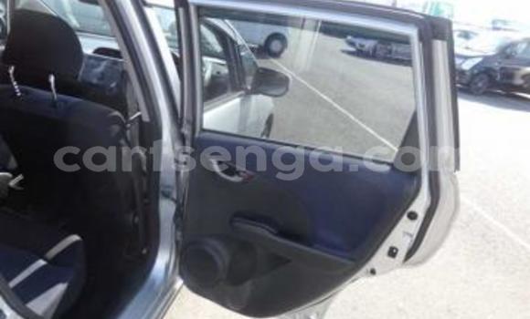 Nunua Ilio tumika Honda FIT White Gari ndani ya Ezulwini nchini Hhohho Nunua Ilio tumika Honda FIT White Gari ndani ya Ezulwini nchini Hhohho