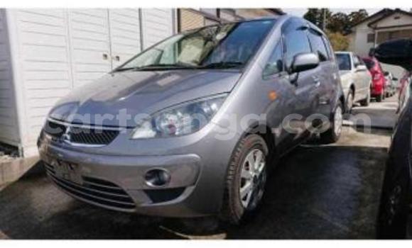 Nunua Ilio tumika Mitsubishi Colt Silver Gari ndani ya Ezulwini nchini Hhohho Nunua Ilio tumika Mitsubishi Colt Silver Gari ndani ya Ezulwini nchini Hhohho