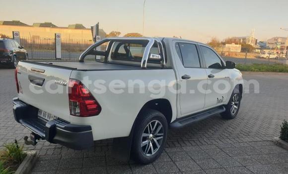 Acheter Occasion Voiture Toyota Hilux Blanc à Ezulwini, Hhohho Acheter Occasion Voiture Toyota Hilux Blanc à Ezulwini, Hhohho