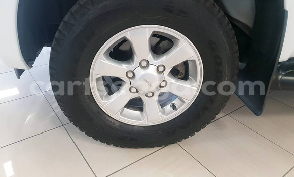 Nunua Ilio tumika Isuzu KB White Gari ndani ya Mbabane nchini Manzini Nunua Ilio tumika Isuzu KB White Gari ndani ya Mbabane nchini Manzini