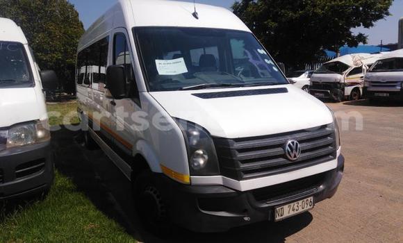 Nunua Ilio tumika Volkswagen Quantum White Gari ndani ya Mbabane nchini Manzini Nunua Ilio tumika Volkswagen Quantum White Gari ndani ya Mbabane nchini Manzini