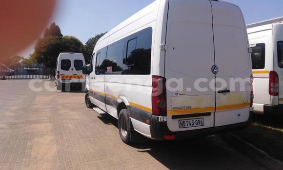 Buy Used Volkswagen Quantum White Car in Mbabane in Manzini Buy Used Volkswagen Quantum White Car in Mbabane in Manzini