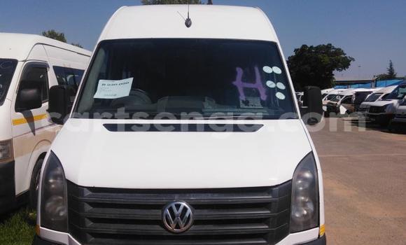 Buy Used Volkswagen Quantum White Car in Mbabane in Manzini Buy Used Volkswagen Quantum White Car in Mbabane in Manzini