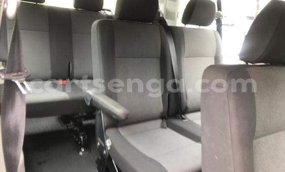 Buy Used Volkswagen Transporter White Car in Mbabane in Manzini Buy Used Volkswagen Transporter White Car in Mbabane in Manzini