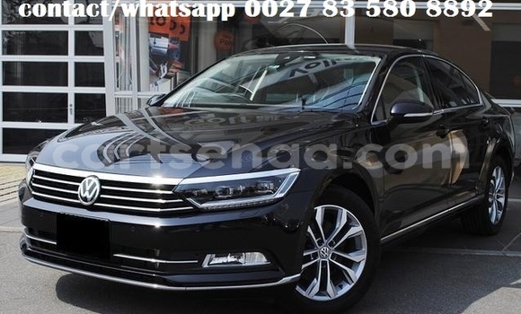 Nunua Imported Volkswagen Passat Black Gari ndani ya Mbabane nchini Manzini
