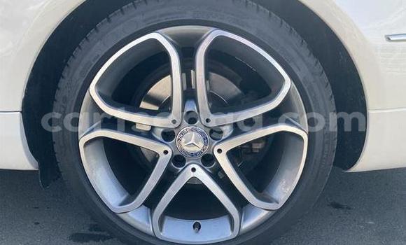 Nunua Imported Mercedes-Benz E-Classe White Gari ndani ya Mbabane nchini Manzini Nunua Imported Mercedes-Benz E-Classe White Gari ndani ya Mbabane nchini Manzini