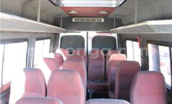 Buy Used Mercedes‒Benz Esprit White Car in Big Bend in Lubombo Buy Used Mercedes‒Benz Esprit White Car in Big Bend in Lubombo