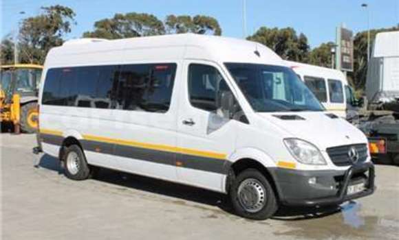 Buy Used Mercedes‒Benz Esprit White Car in Big Bend in Lubombo Buy Used Mercedes‒Benz Esprit White Car in Big Bend in Lubombo