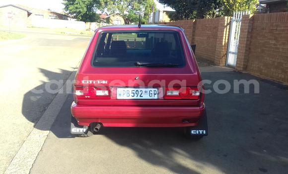 Buy Used Volkswagen Golf Red Car in Hlatikulu in Shiselweni District Buy Used Volkswagen Golf Red Car in Hlatikulu in Shiselweni District