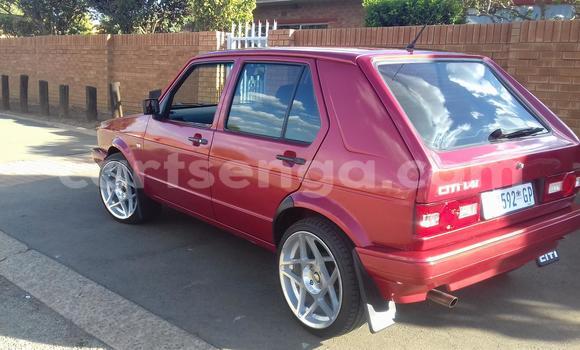 Buy Used Volkswagen Golf Red Car in Hlatikulu in Shiselweni District Buy Used Volkswagen Golf Red Car in Hlatikulu in Shiselweni District
