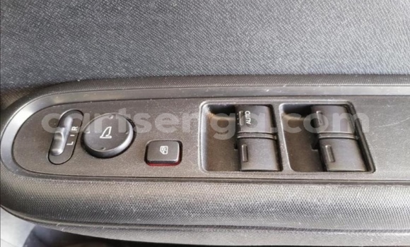 Nunua Ilio tumika Honda Mobilio Silver Gari ndani ya Ezulwini nchini Hhohho Nunua Ilio tumika Honda Mobilio Silver Gari ndani ya Ezulwini nchini Hhohho