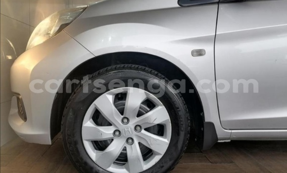 Nunua Ilio tumika Honda Mobilio Silver Gari ndani ya Ezulwini nchini Hhohho Nunua Ilio tumika Honda Mobilio Silver Gari ndani ya Ezulwini nchini Hhohho