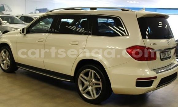 Acheter Occasion Voiture Mercedes‒Benz G-klasse AMG Blanc à Ezulwini, Hhohho Acheter Occasion Voiture Mercedes‒Benz G-klasse AMG Blanc à Ezulwini, Hhohho