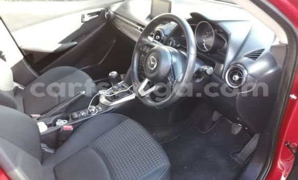 Acheter Occasion Voiture Mazda Mazda 2 Rouge à Bulembu, Hhohho Acheter Occasion Voiture Mazda Mazda 2 Rouge à Bulembu, Hhohho