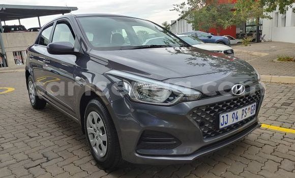 Buy Used Hyundai i20 Silver Car in Ezulwini in Hhohho