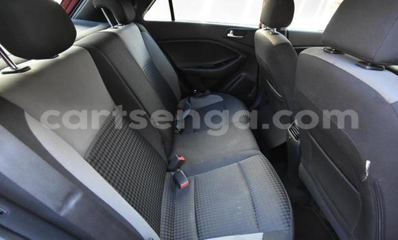 Acheter Occasion Voiture Hyundai i20 Rouge à Mbabane, Manzini Acheter Occasion Voiture Hyundai i20 Rouge à Mbabane, Manzini