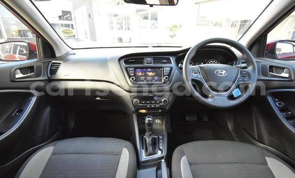 Acheter Occasion Voiture Hyundai i20 Rouge à Mbabane, Manzini Acheter Occasion Voiture Hyundai i20 Rouge à Mbabane, Manzini