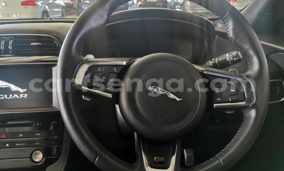 Acheter Occasion Voiture Jaguar F-Pace Blanc à Mbabane, Manzini Acheter Occasion Voiture Jaguar F-Pace Blanc à Mbabane, Manzini