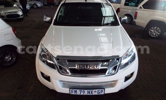 Buy Used Isuzu KB White Car in Mbabane in Manzini Buy Used Isuzu KB White Car in Mbabane in Manzini