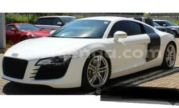 Nunua Ilio tumika Audi R8 White Gari ndani ya Manzini nchini Manzini Nunua Ilio tumika Audi R8 White Gari ndani ya Manzini nchini Manzini
