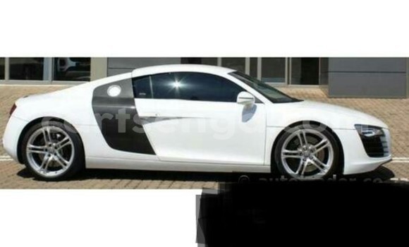 Nunua Ilio tumika Audi R8 White Gari ndani ya Manzini nchini Manzini Nunua Ilio tumika Audi R8 White Gari ndani ya Manzini nchini Manzini