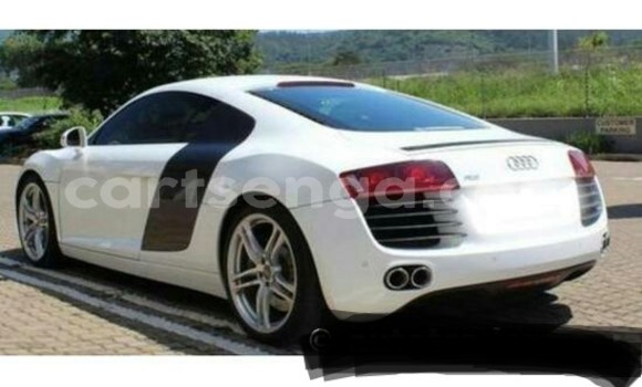 Nunua Ilio tumika Audi R8 White Gari ndani ya Manzini nchini Manzini Nunua Ilio tumika Audi R8 White Gari ndani ya Manzini nchini Manzini