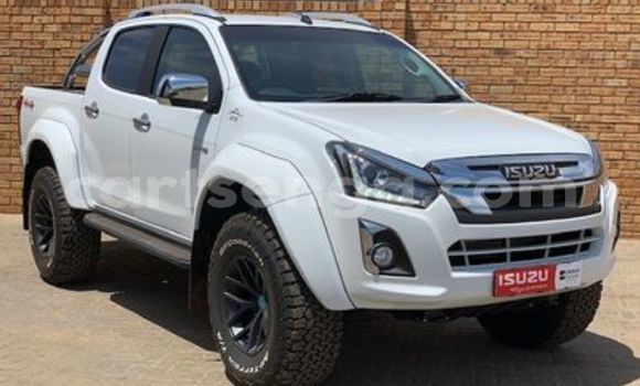 Acheter Occasion Voiture Isuzu KB Blanc à Ezulwini, Hhohho Acheter Occasion Voiture Isuzu KB Blanc à Ezulwini, Hhohho