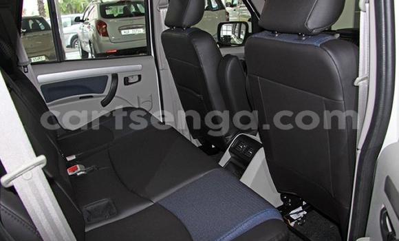 Buy Used Mahindra Scorpio White Car in Ezulwini in Hhohho Buy Used Mahindra Scorpio White Car in Ezulwini in Hhohho