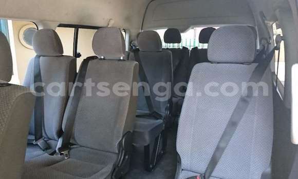 Acheter Occasion Voiture Toyota Hiace Blanc à Ezulwini, Hhohho Acheter Occasion Voiture Toyota Hiace Blanc à Ezulwini, Hhohho