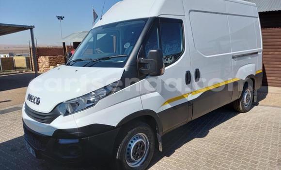 Buy Used IVECO Massif White Car in Ezulwini in Hhohho