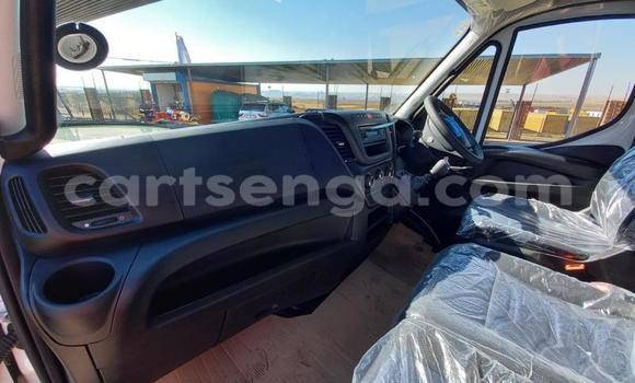 Acheter Occasion Voiture IVECO Massif Blanc à Ezulwini, Hhohho Acheter Occasion Voiture IVECO Massif Blanc à Ezulwini, Hhohho