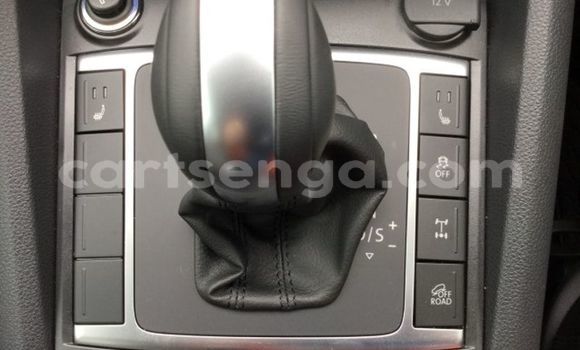 Nunua Ilio tumika Volkswagen Amarok White Gari ndani ya Mbabane nchini Manzini Nunua Ilio tumika Volkswagen Amarok White Gari ndani ya Mbabane nchini Manzini