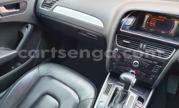 Nunua Ilio tumika Audi A4 Silver Gari ndani ya Big Bend nchini Wilaya ya Lubombo Nunua Ilio tumika Audi A4 Silver Gari ndani ya Big Bend nchini Wilaya ya Lubombo