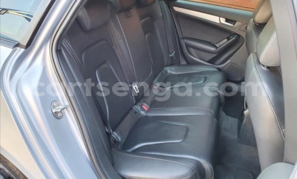 Nunua Ilio tumika Audi A4 Silver Gari ndani ya Big Bend nchini Wilaya ya Lubombo Nunua Ilio tumika Audi A4 Silver Gari ndani ya Big Bend nchini Wilaya ya Lubombo