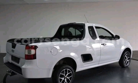 Nunua Ilio tumika Chevrolet Van White Gari ndani ya Mbabane nchini Manzini Nunua Ilio tumika Chevrolet Van White Gari ndani ya Mbabane nchini Manzini