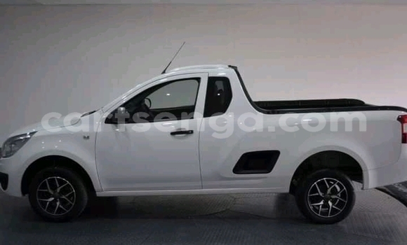 Nunua Ilio tumika Chevrolet Van White Gari ndani ya Mbabane nchini Manzini Nunua Ilio tumika Chevrolet Van White Gari ndani ya Mbabane nchini Manzini