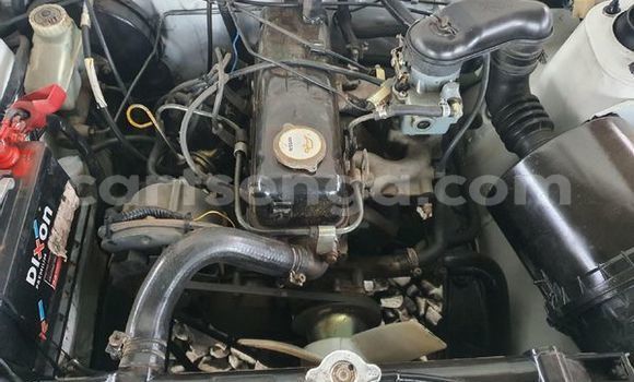 Buy Used Nissan UNKNOWN White Car in Mbabane in Manzini Buy Used Nissan UNKNOWN White Car in Mbabane in Manzini