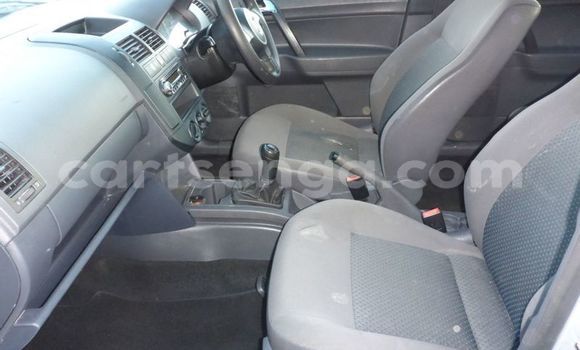 Nunua Ilio tumika Volkswagen Polo Silver Gari ndani ya Mbabane nchini Manzini Nunua Ilio tumika Volkswagen Polo Silver Gari ndani ya Mbabane nchini Manzini