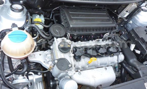 Nunua Ilio tumika Volkswagen Polo Silver Gari ndani ya Mbabane nchini Manzini Nunua Ilio tumika Volkswagen Polo Silver Gari ndani ya Mbabane nchini Manzini