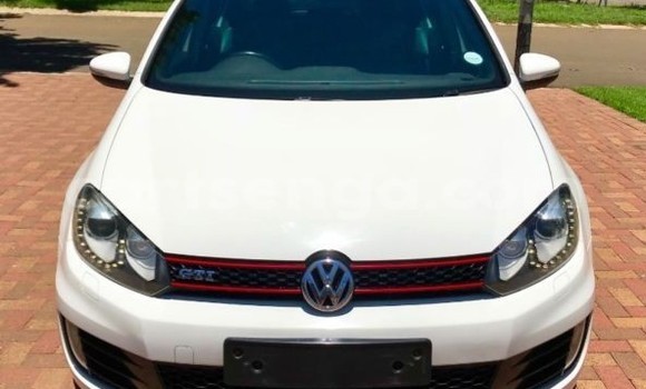 Buy Used Volkswagen Golf GTI White Car in Import - Dubai in Hhohho Buy Used Volkswagen Golf GTI White Car in Import - Dubai in Hhohho