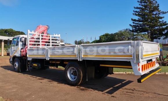 Acheter Occasion Utilitaire Nissan UD Autre à Big Bend, Lubombo District Acheter Occasion Utilitaire Nissan UD Autre à Big Bend, Lubombo District