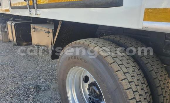 Acheter Occasion Utilitaire Hino 300 Series Autre à Big Bend, Lubombo District Acheter Occasion Utilitaire Hino 300 Series Autre à Big Bend, Lubombo District